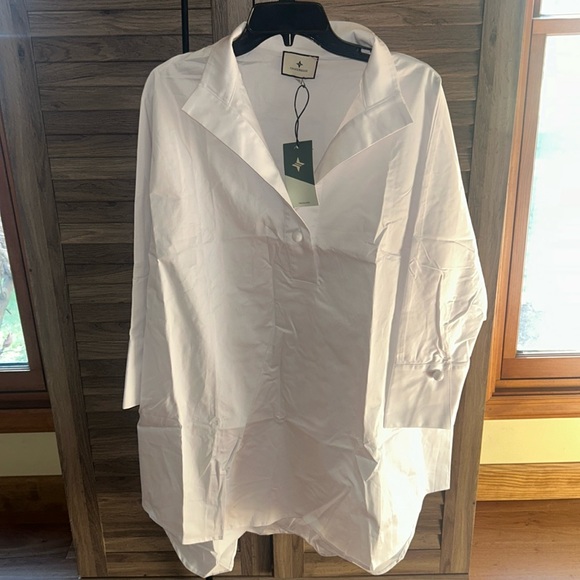 Blanc Willow Blouse
TUCKERNUCK - Picture 8 of 12